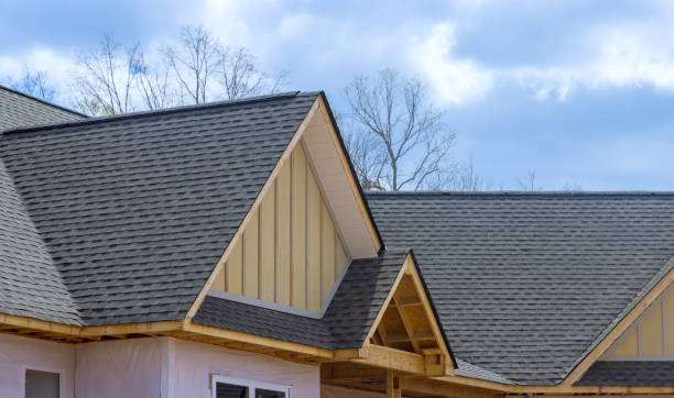 Best Wood Shake Roofing  in Othello, WA